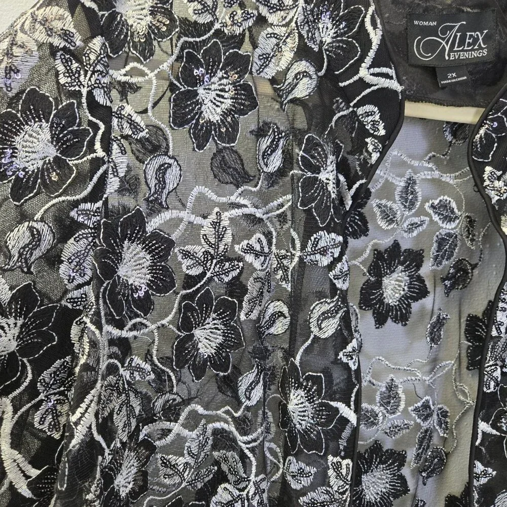 Alex Evenings Sheer Floral Embroidered & Sequin Embellished Open Jacket Size 2X - Picture 5 of 5